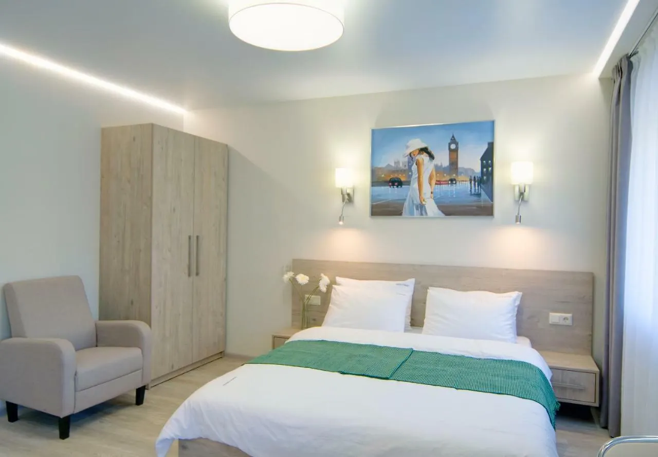 Arena Summit Apart Hotel Kiev