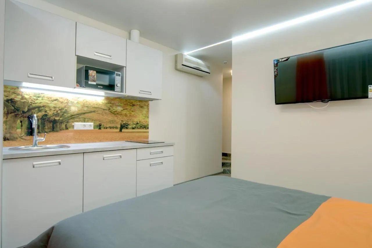 Arena Summit Apart Hotel Kiev